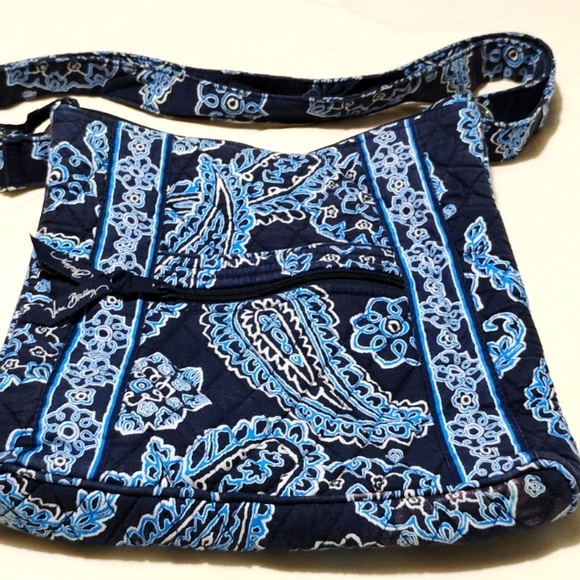 Vera Bradley Handbags - Vera Bradley Blue Bandana Hipster Crossbody Bag